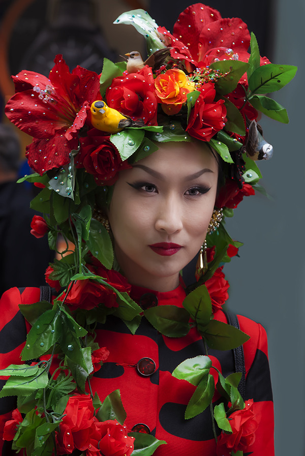 Easter Parade NYC 4_1_2018 NYC Asian Woman Red flowers
